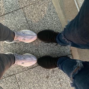 Meet your Posher, Landen